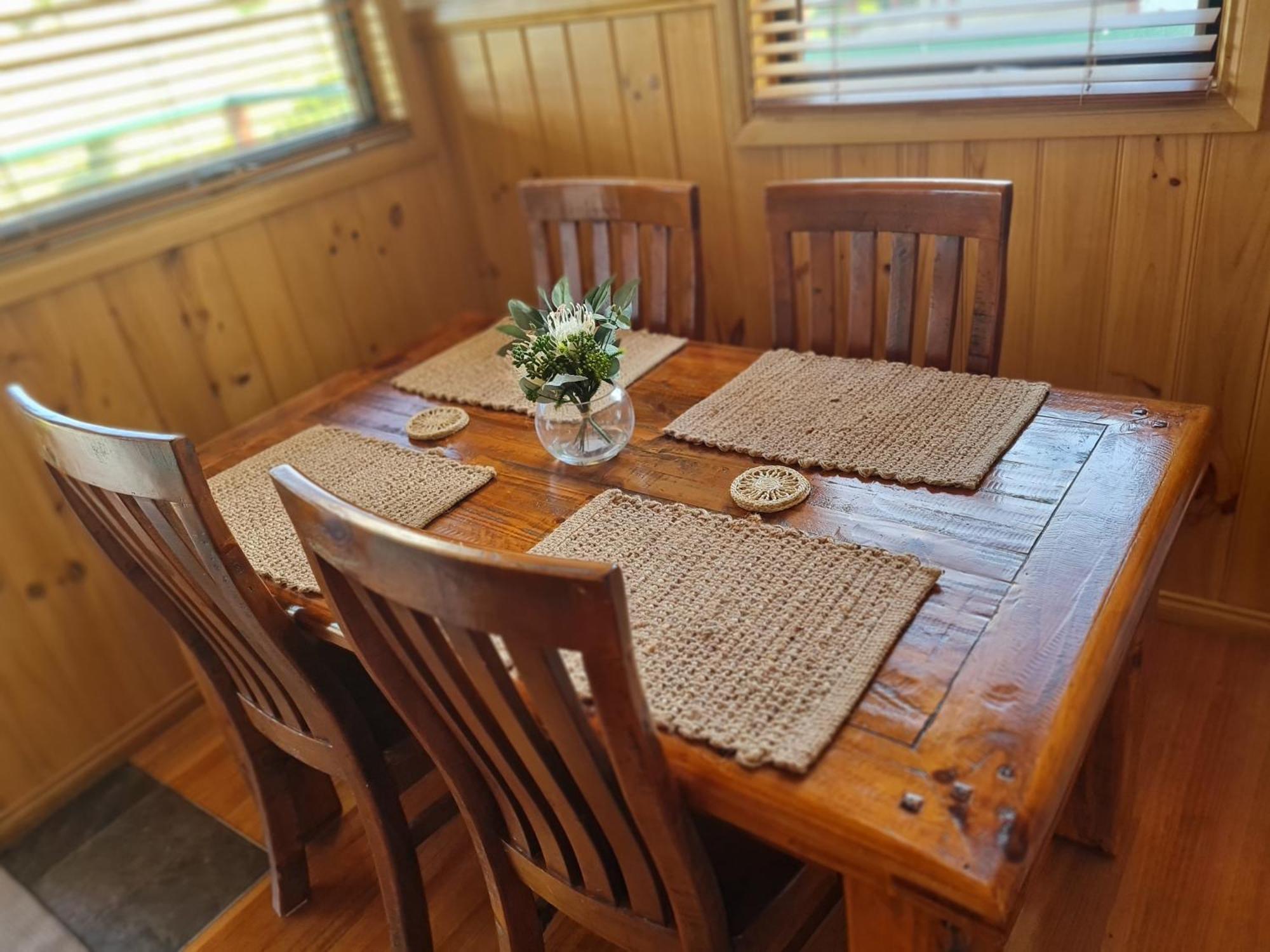 Maple Ridge Cottages Dumbalk Room photo